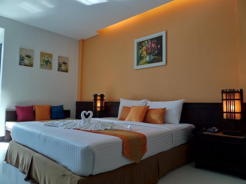 City Park Hotel Phatthalung Esterno foto