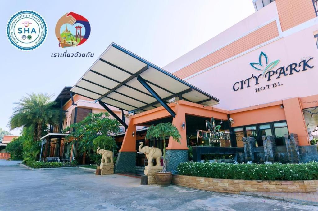 City Park Hotel Phatthalung Esterno foto