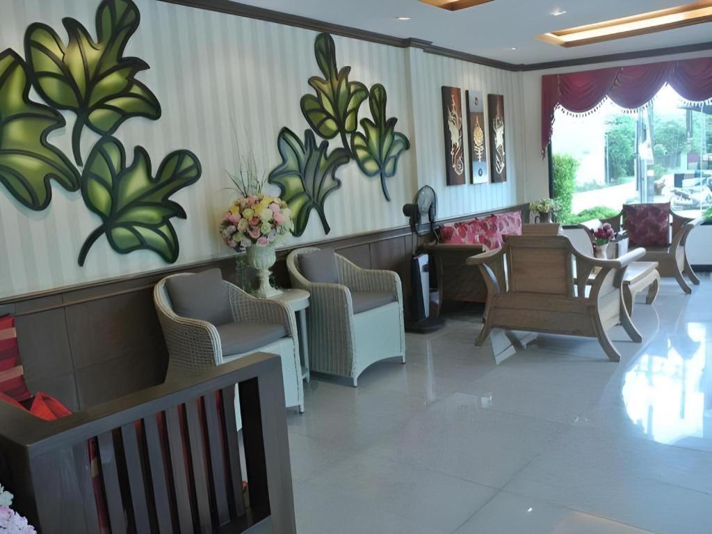 City Park Hotel Phatthalung Esterno foto