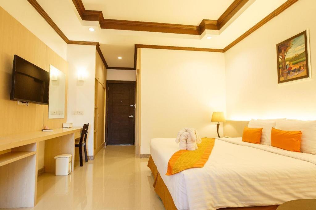 City Park Hotel Phatthalung Esterno foto
