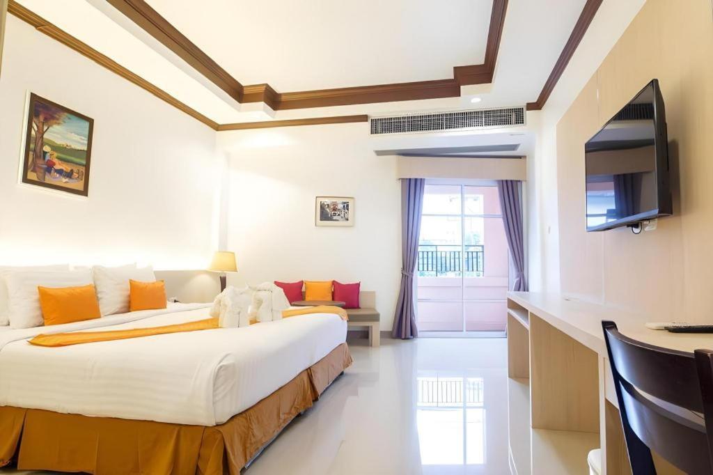 City Park Hotel Phatthalung Esterno foto