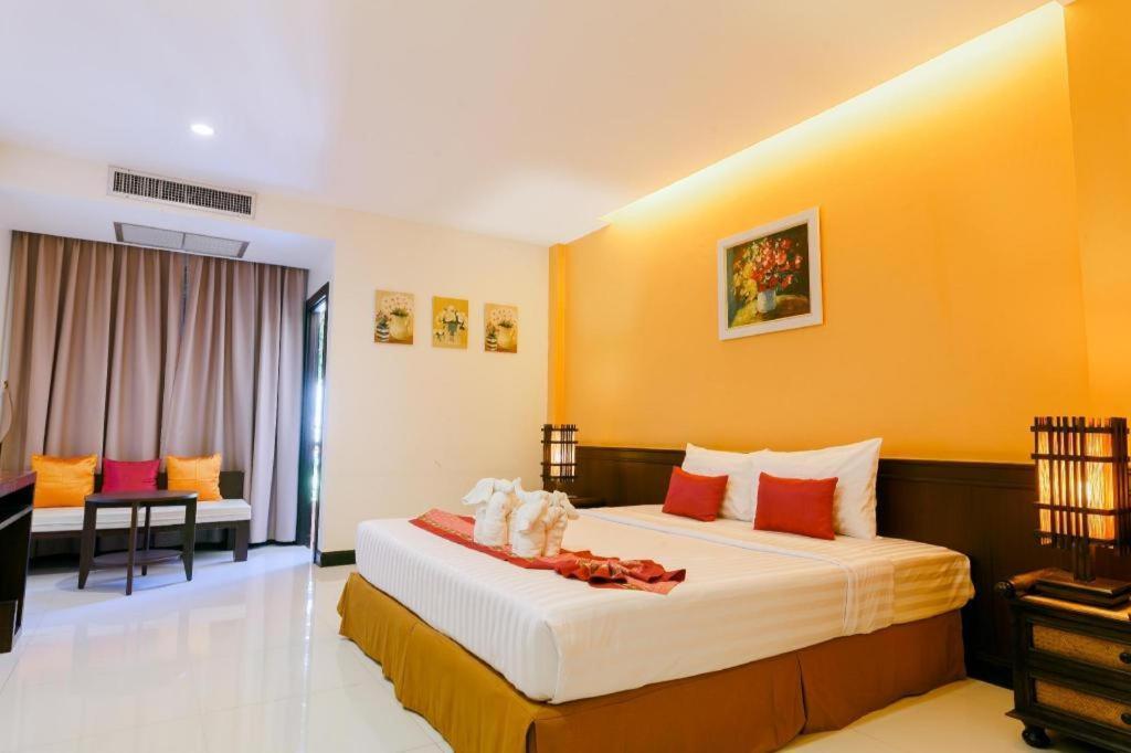 City Park Hotel Phatthalung Esterno foto