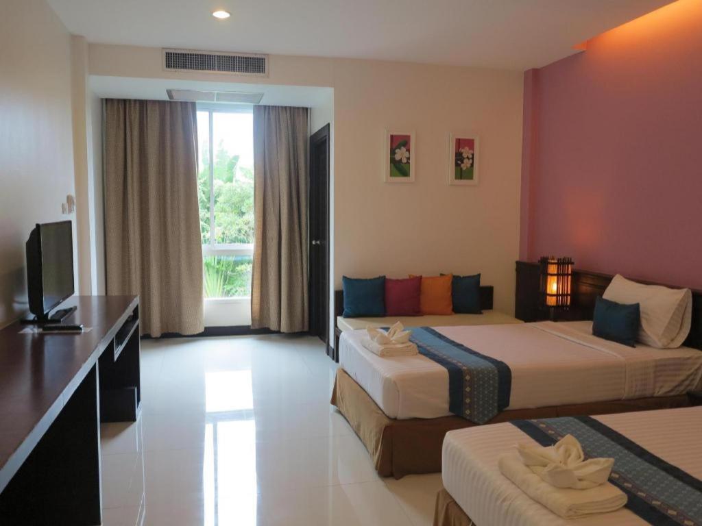 City Park Hotel Phatthalung Esterno foto