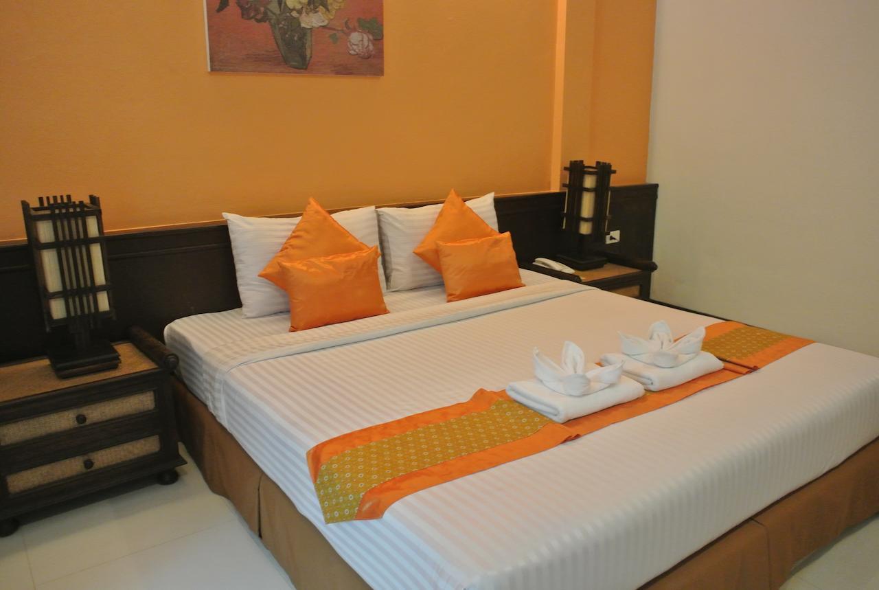 City Park Hotel Phatthalung Esterno foto