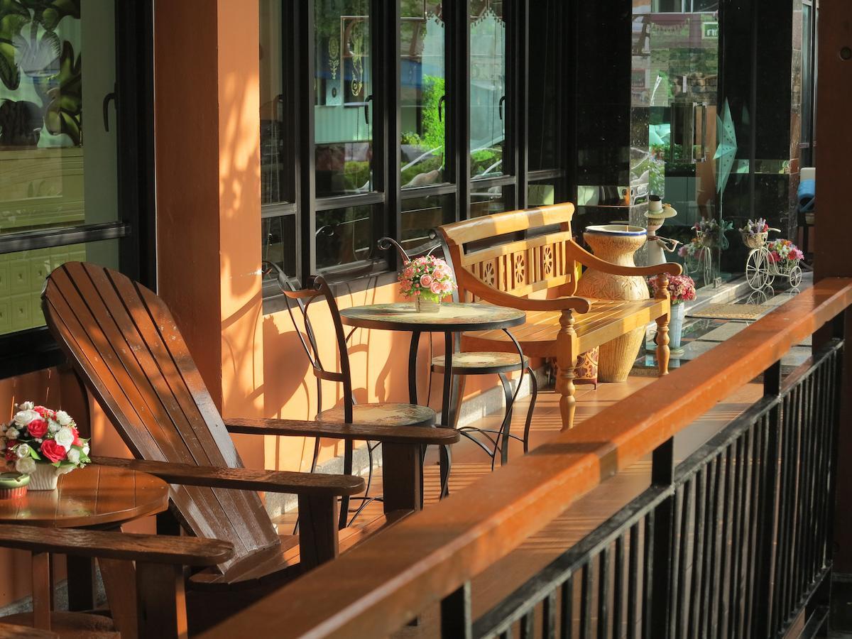 City Park Hotel Phatthalung Esterno foto